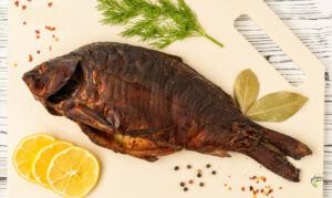 how-to-bow-fish-for-carp-smoked-carp-on-cutting-board