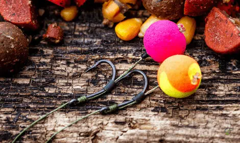 How to put boilies on a hook - Two hair rigged boilies