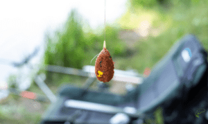Do you need to strike with the method feeder - Method feeder packed with groundbait